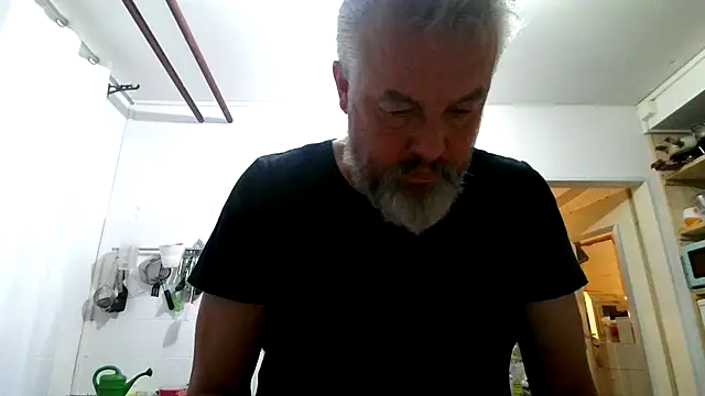 Berg Boy online show from February 20, 6:26 am