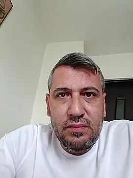 yourflowerpink online show from April 8, 9:52 am