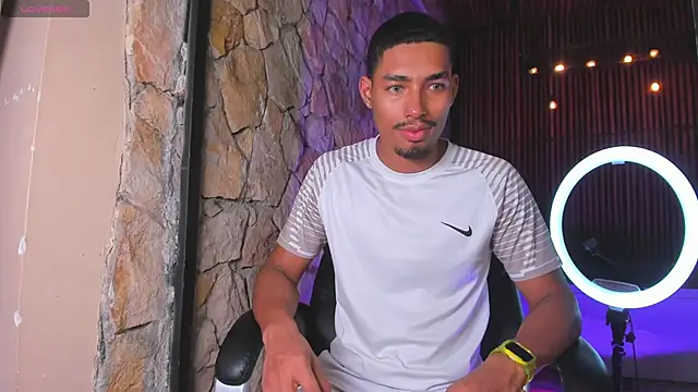 LiamByrne online show from December 15, 6:54 am