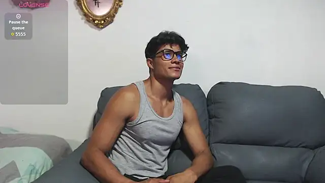Snapshot of Christian_Musclet4 chatting on October 22, 1:59 pm Christian Musclet4 online show from October 22, 1:59 pm