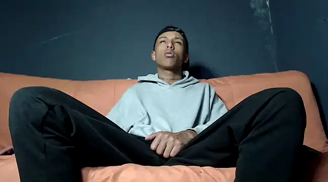 DavidLondo online show from March 18, 7:01 am