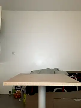 Renoirmonter online show from October 8, 8:57 pm