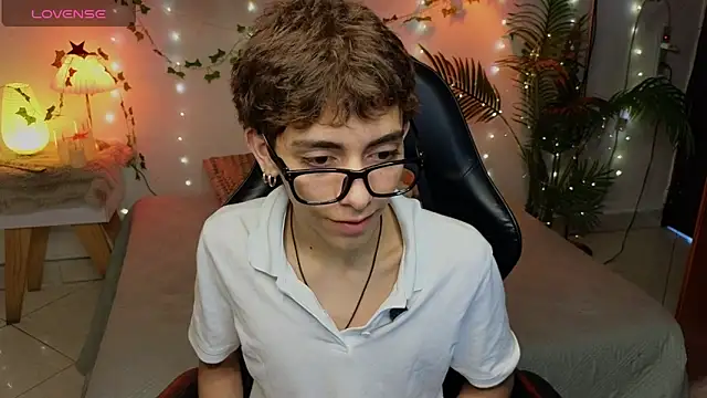 Matty Sparkk online show from April 5, 1:07 pm