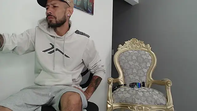 bigdick monster1 online show from December 17, 2:02 pm