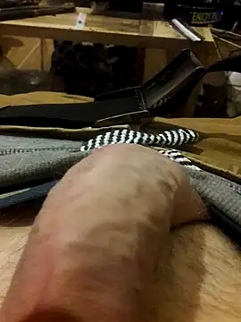 Snapshot of Tomassasdss chatting on October 11, 4:49 am Tomassasdss online show from October 11, 4:49 am