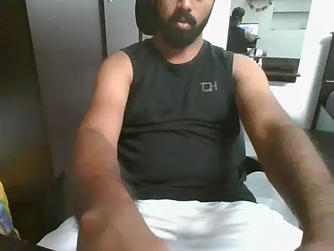 lovelyakash69 online show from February 26, 10:27 am