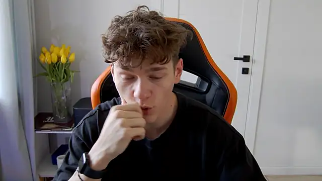 DanyDavis online show from March 13, 8:00 am