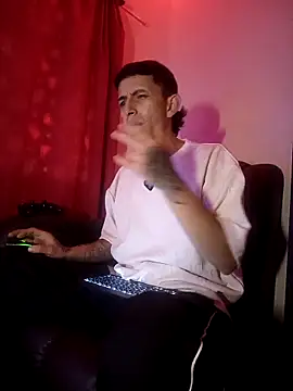 Chris  Jones online show from October 2, 10:03 pm