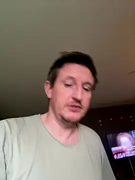 Tommyglasgow1983 online show from October 23, 7:34 am