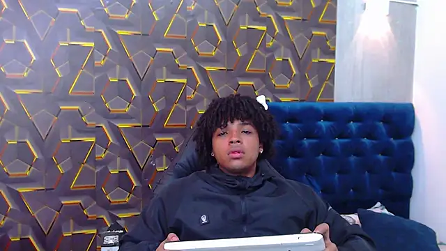 black king 241 online show from March 8, 6:50 am