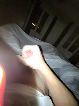 geilerschwanz556r7 online show from December 4, 6:37 pm