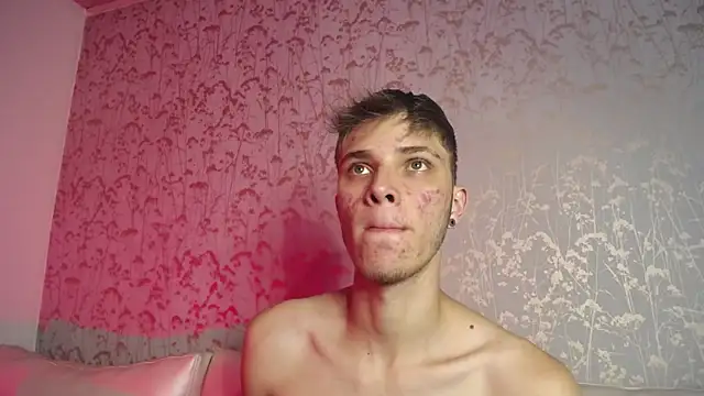 Robbin Blaze online show from September 29, 9:32 pm