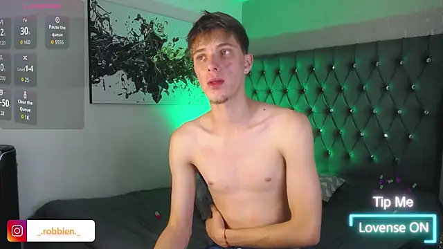 Robbin Blaze online show from April 17, 5:10 am