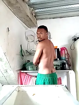 soy-tuyo- online show from September 10, 9:46 pm