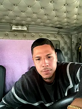 pollo 98 online show from October 25, 1:35 pm