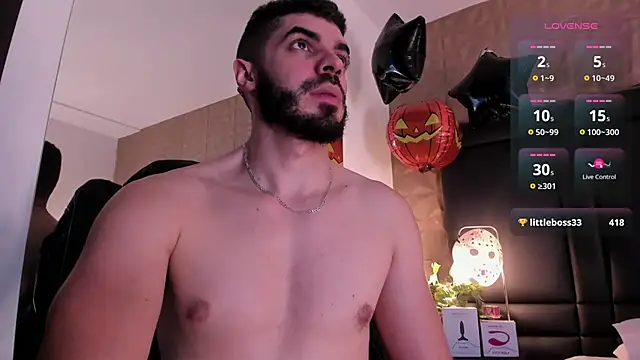 AxelThompson  online show from October 27, 1:57 pm