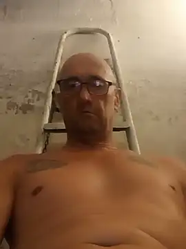 maurizio1169 online show from May 30, 6:13 am