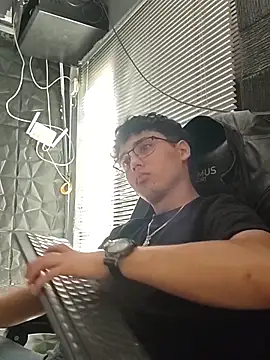 jacobs shelby online show from November 11, 2:00 pm