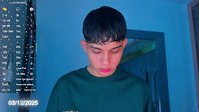 Sebax Young online show from December 3, 8:26 pm