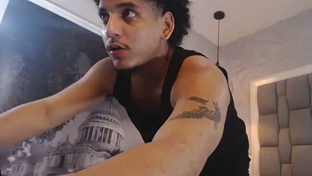 Xfire boy69 online show from January 19, 2:08 pm