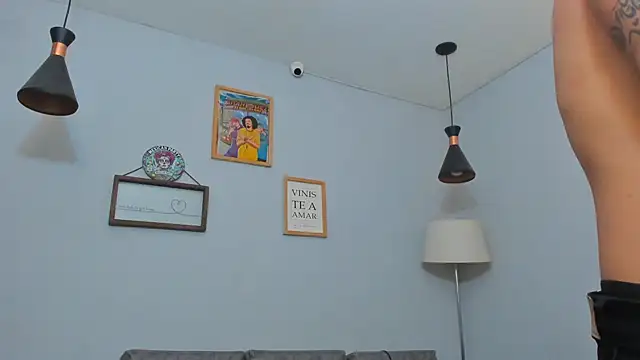 Xfire boy69 online show from January 10, 8:55 pm