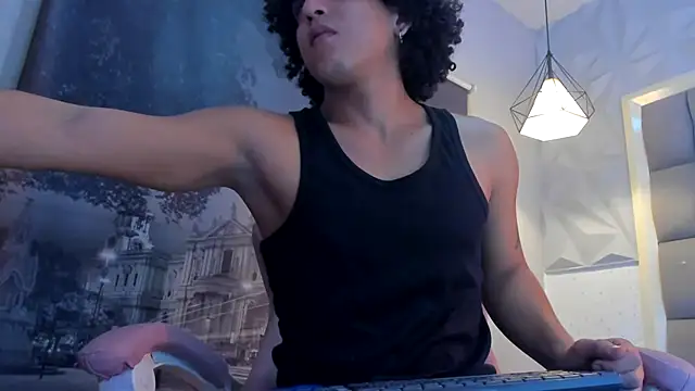 Xfire boy69 online show from October 24, 3:30 am