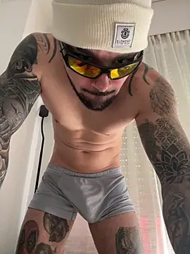 penebunny online show from March 5, 11:50 am