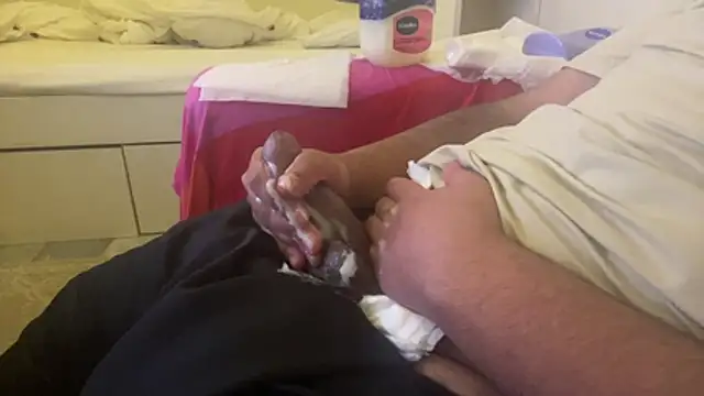 qnawafp online show from March 28, 12:00 am