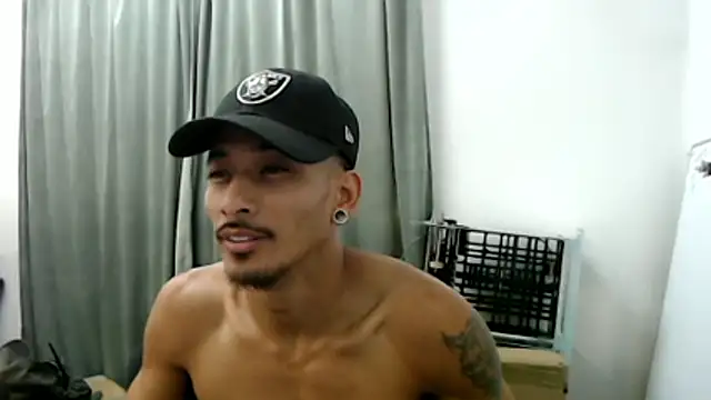 tanjir020 online show from March 4, 11:12 pm