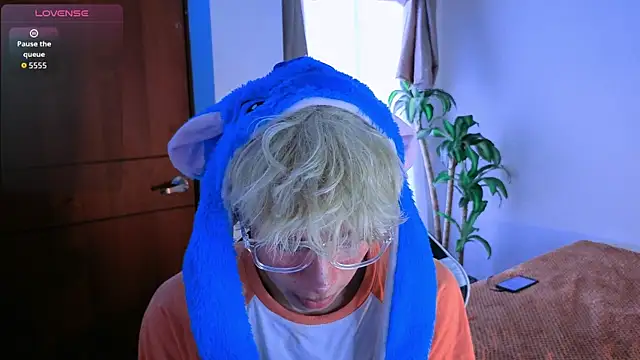 taichi bluy online show from November 7, 7:50 pm