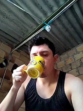 Snapshot of douglaszaens chatting on September 17, 1:23 pm douglaszaens online show from September 17, 1:23 pm