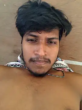 rohanh234 online show from October 19, 9:23 am