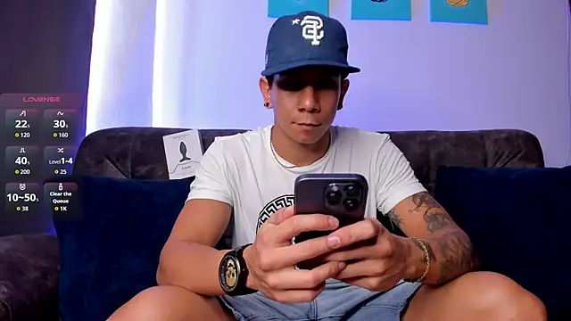 j deex online show from November 26, 6:33 pm