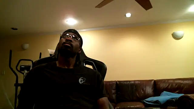 james421   online show from April 24, 4:15 am