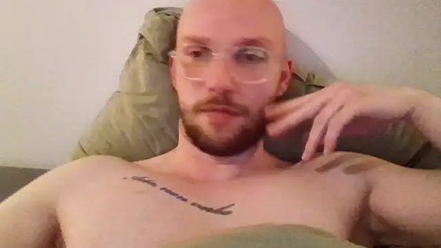 Mrlarox online show from March 13, 5:41 pm