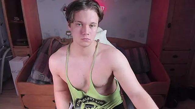 Dexter Bennett online show from December 18, 1:40 pm