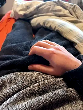 mas20043 online show from November 18, 10:52 am