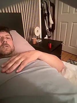 Eddiejeff online show from April 29, 8:08 am