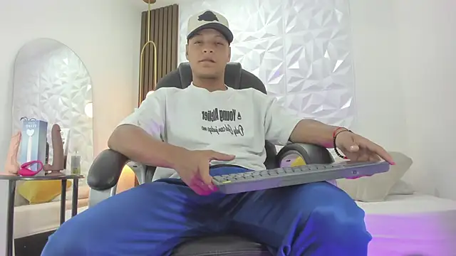 Ricky Owens1 online show from October 3, 1:27 pm