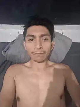 Yucsingl1 online show from April 5, 6:26 pm