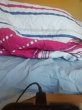 Nesch82 online show from February 21, 7:09 am