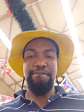 mojaymort online show from December 21, 1:30 pm