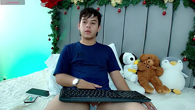 nico leroy online show from December 15, 7:55 pm