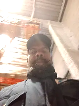 frenchblackc31 online show from October 29, 10:18 am