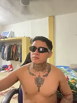 siilvestremx online show from November 27, 3:21 am