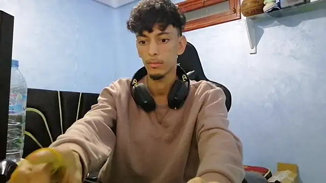 Dark DesireX online show from September 29, 6:37 pm