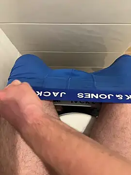 hugehairycock 98 online show from November 5, 4:09 pm