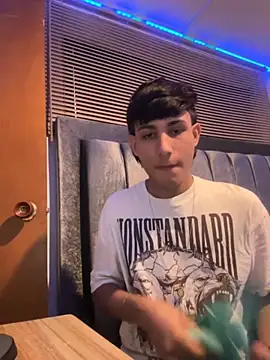 cody fox10 online show from November 18, 7:28 pm