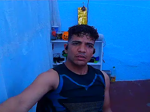 tonny1997duran online show from May 31, 5:52 am