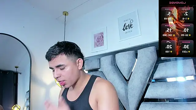 lianfox  online show from April 15, 12:49 pm